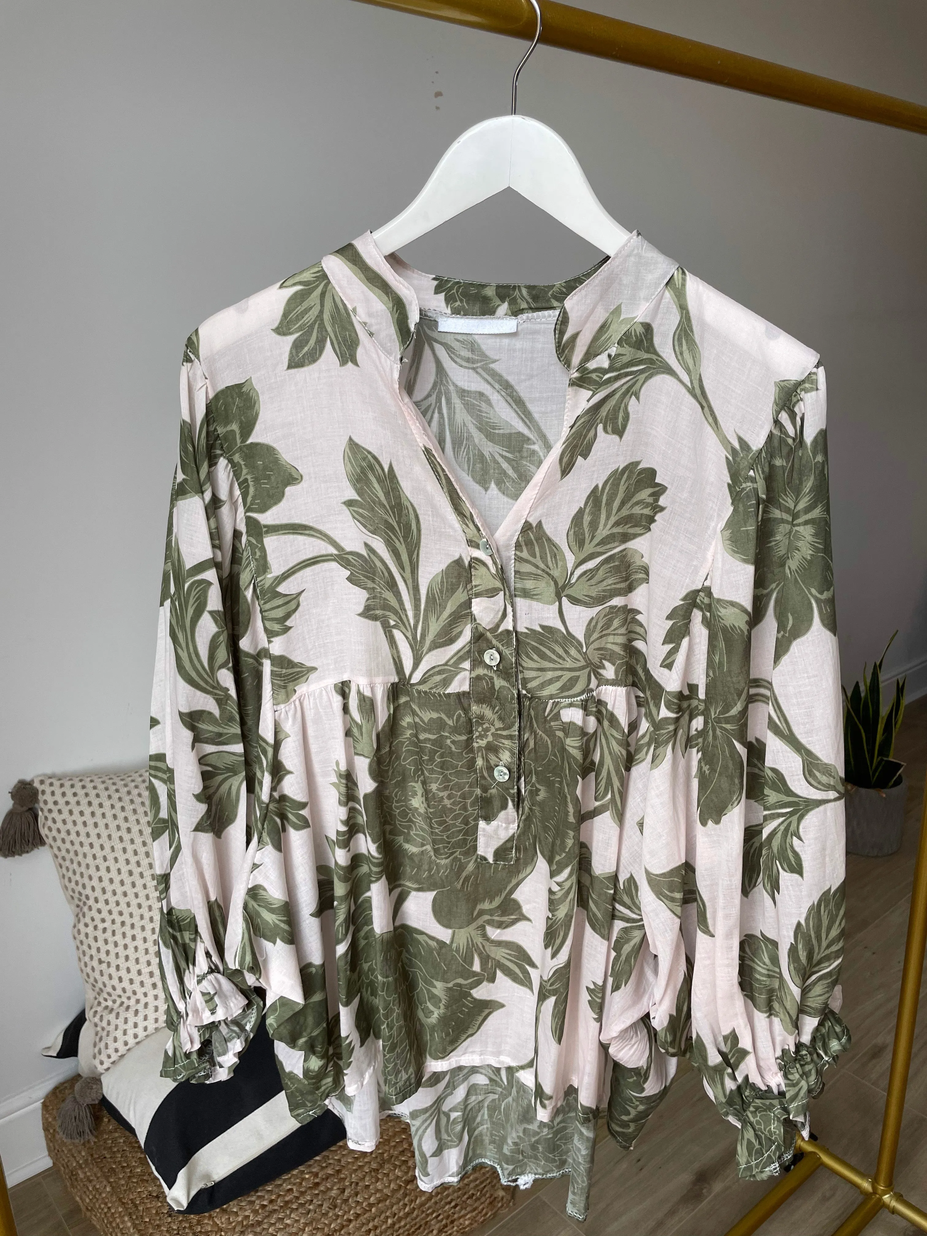 Flower Print Batwing Sleeves Blouse