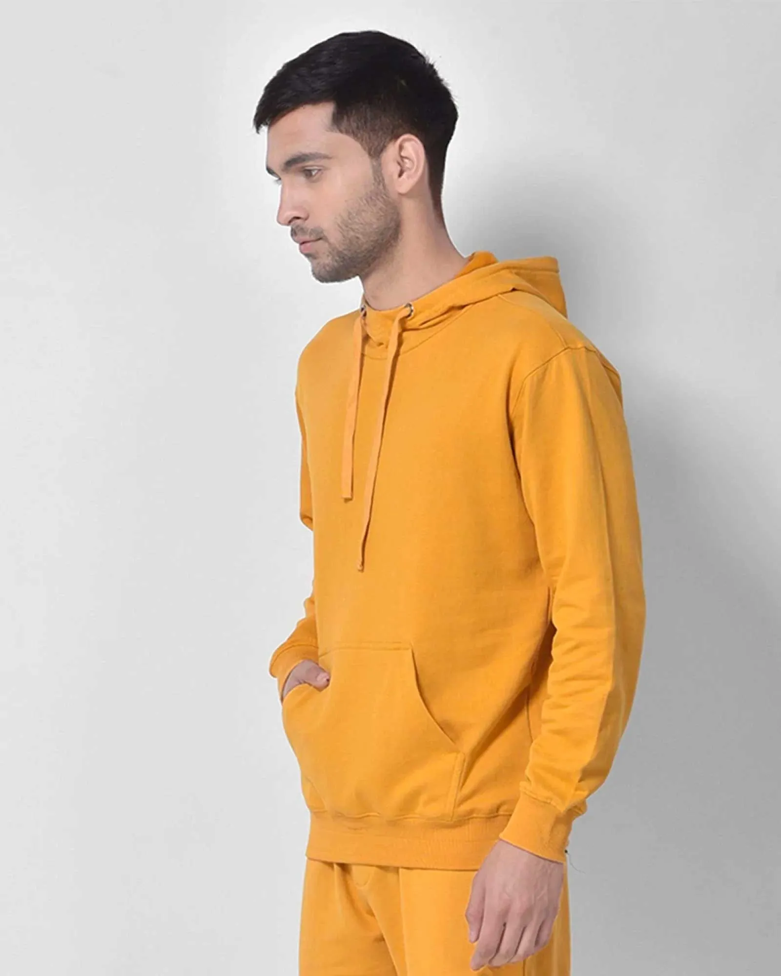 Hoodie 2020: Mustard