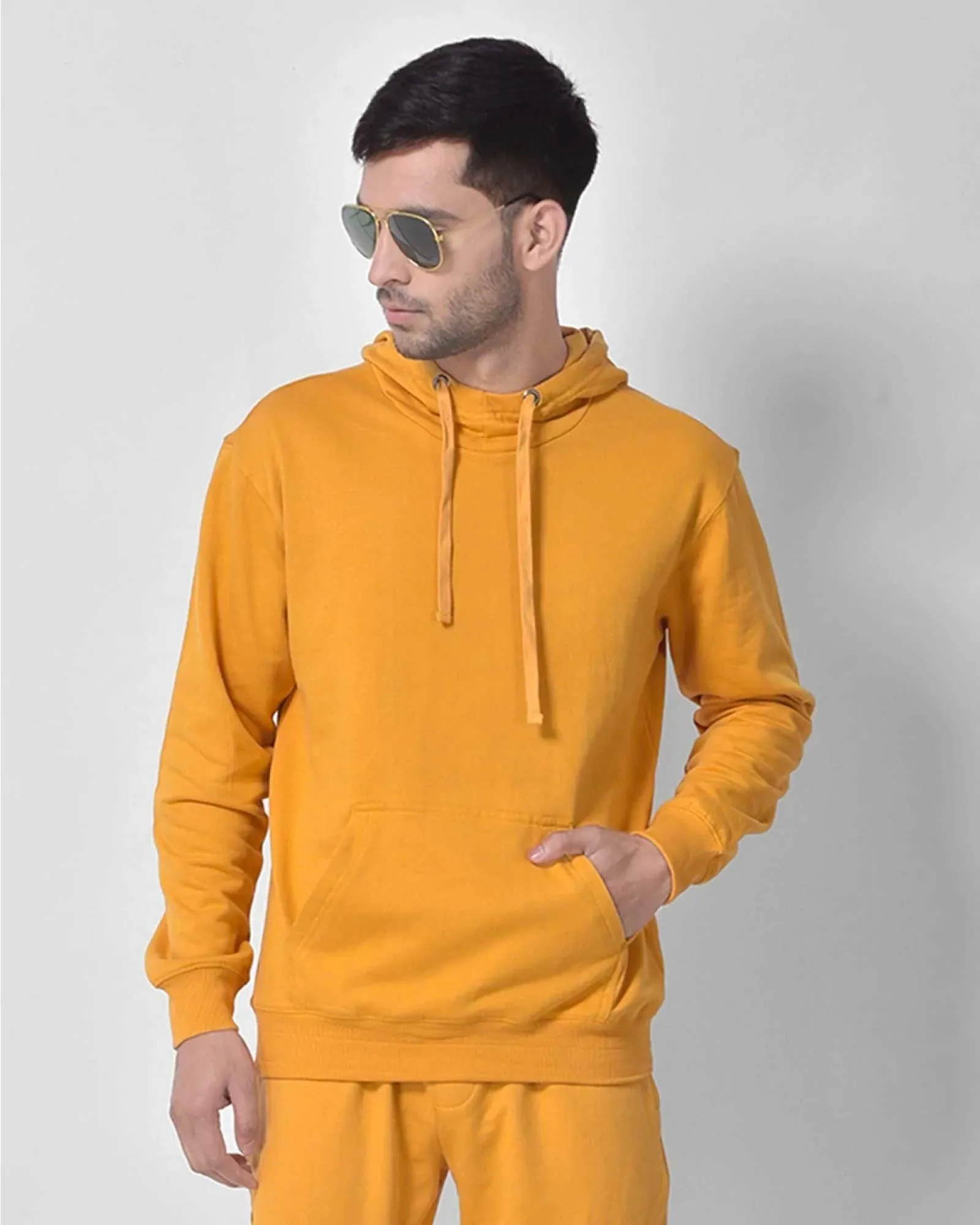 Hoodie 2020: Mustard